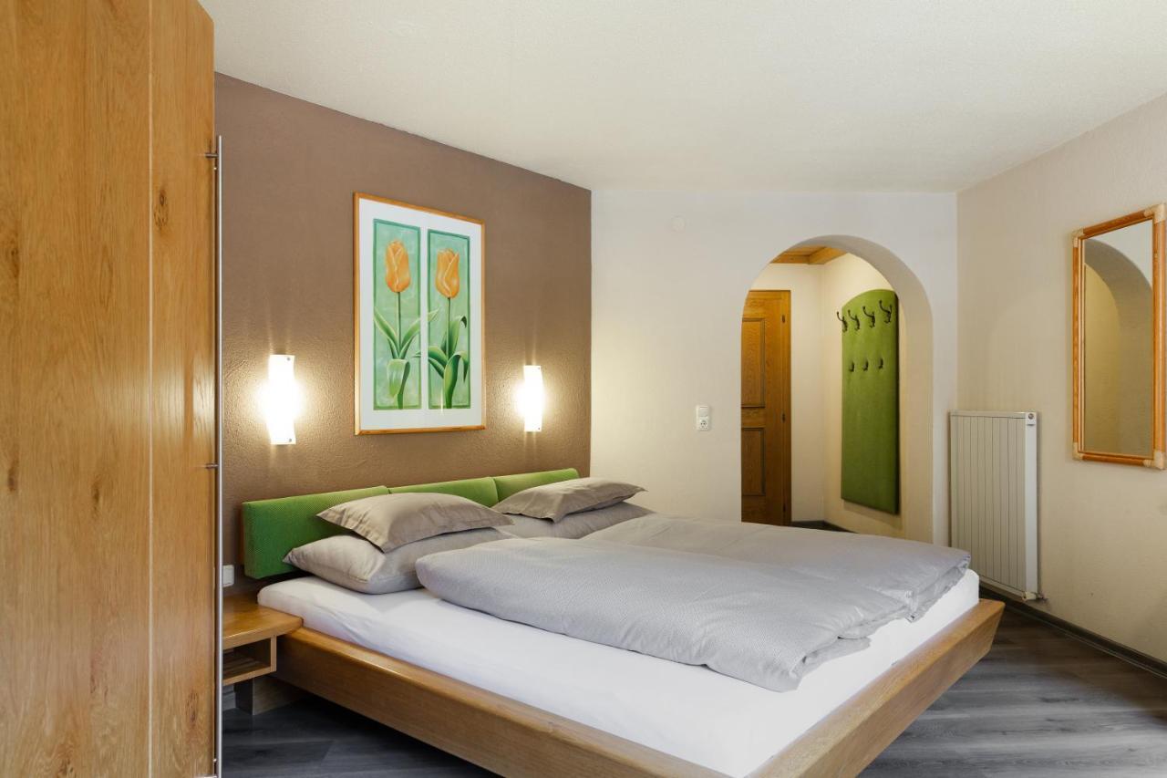 Haus Am Fang Bed & Breakfast Sankt Anton am Arlberg Exterior photo